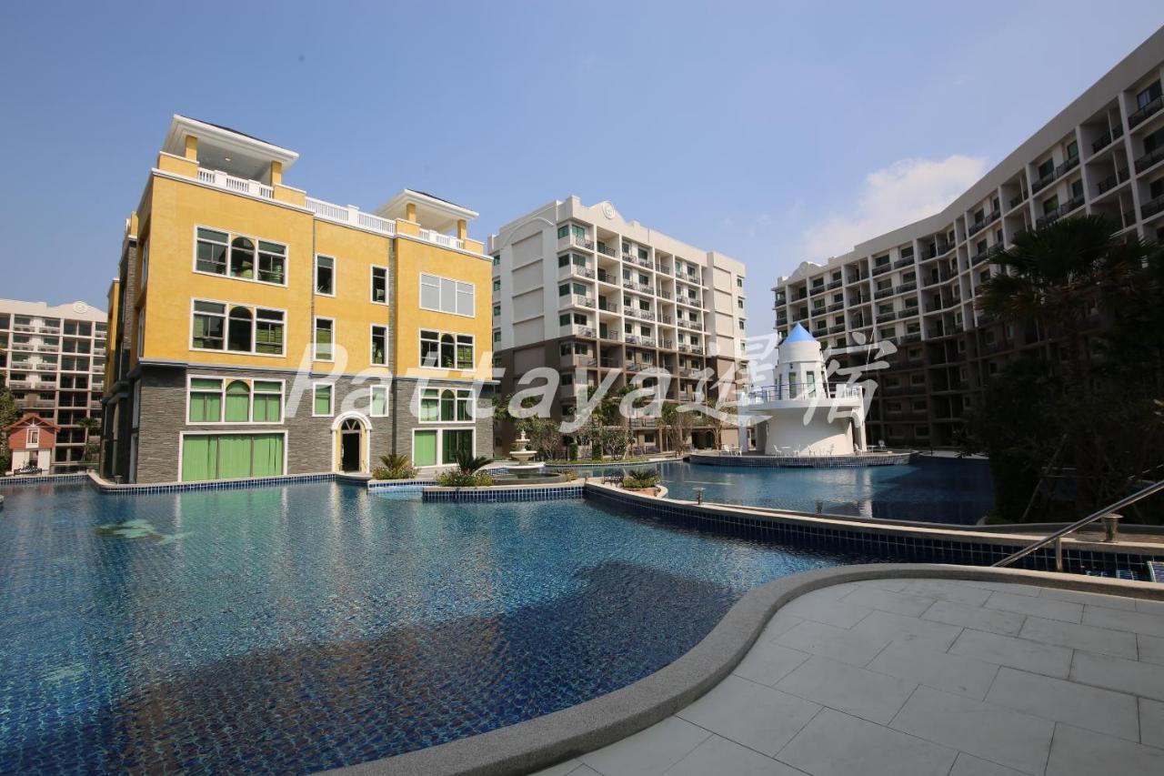 Arcadia Waters Condo Resort Pattaya Exterior photo